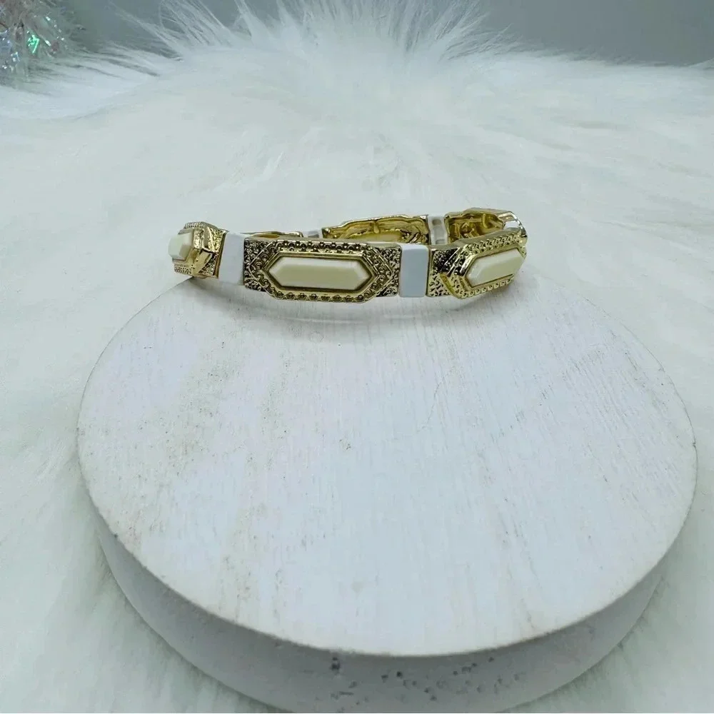 Fashion Statement Bracelet Cream White Gold